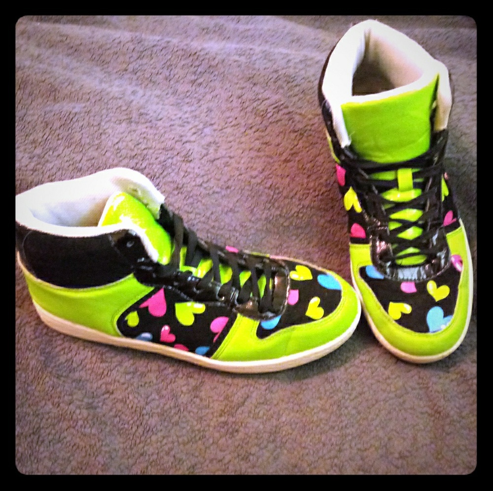 Twisted Hightops